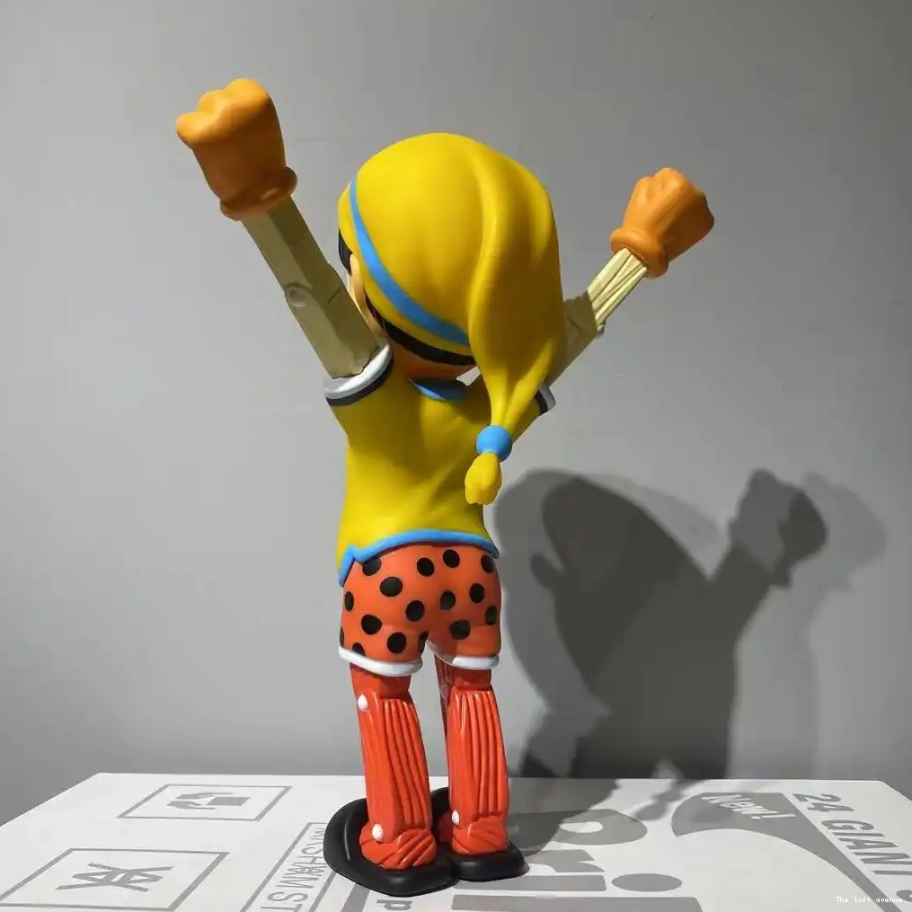 (A CLASSIC WOOD AWAKENING) PINOCCHIO FIGURES 0529